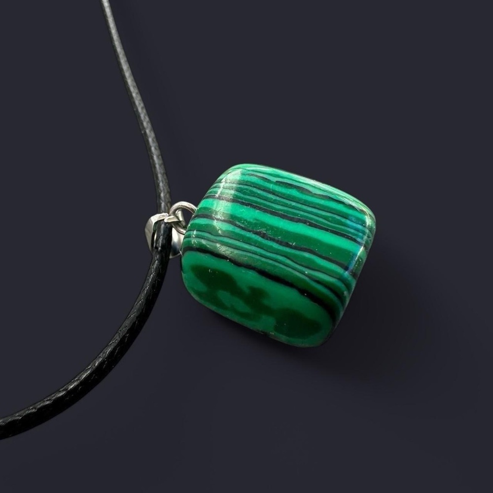 Malachite Pendant Necklace